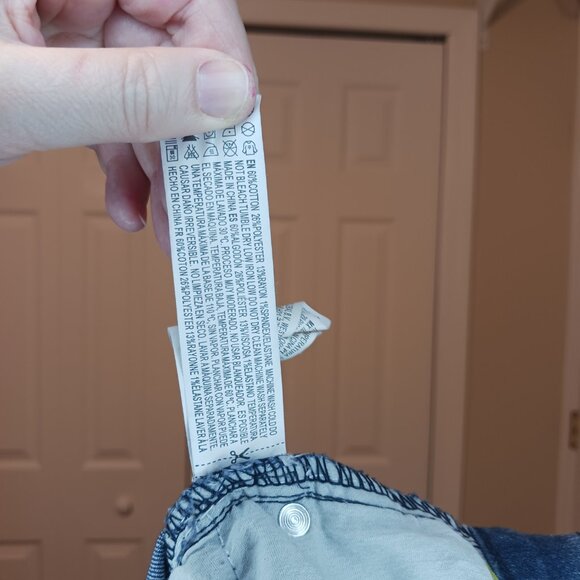 #236 3/$18 - Forever 21 Blue Jeans Size 28 - Picture 5 of 7